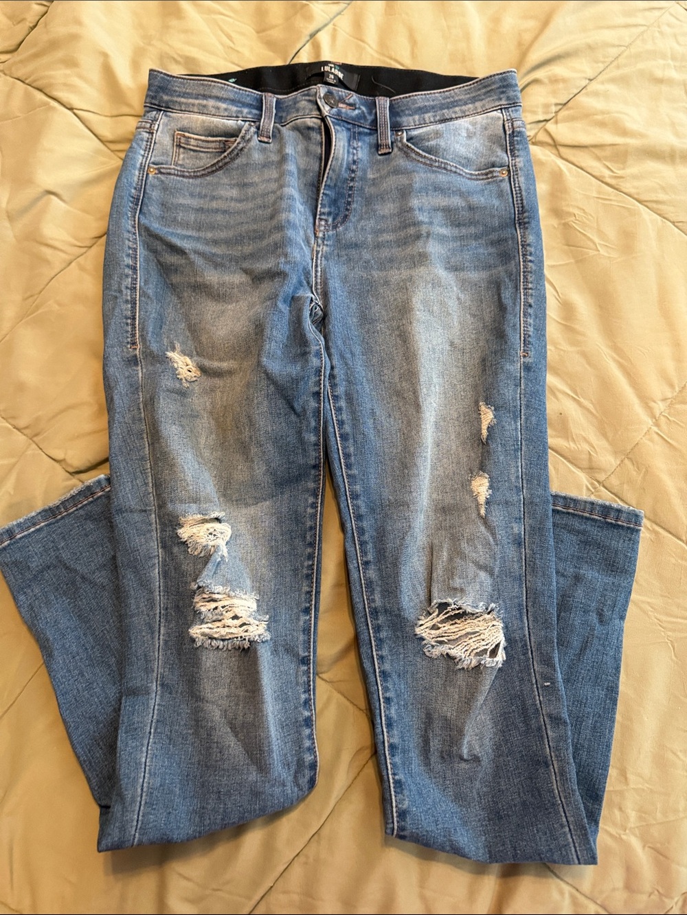 LuLaRoe Women's Light Blue Distressed Skinny Jeans size 26